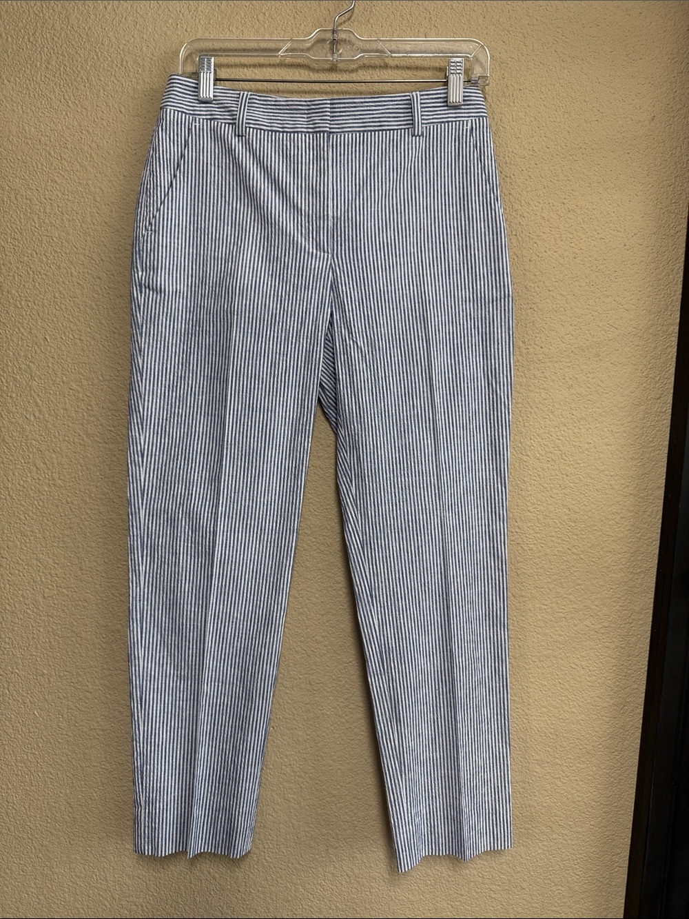 Weekend MaxMara Blue and White Seersucker Cropped Cigarette Trouser US4